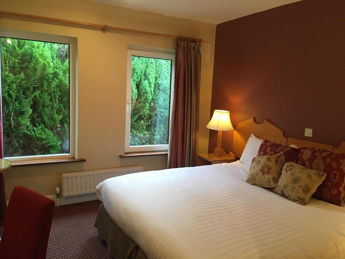 Glenwood House Hotel Carrigaline Værelse billede